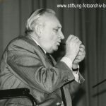 Egon Bahr 1990